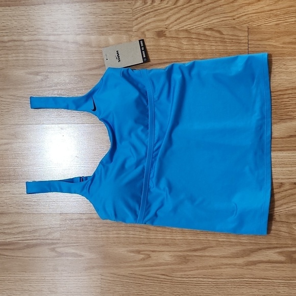 Nike Women's Tankini Swimsuit Top-Solid Color size medium - Picture 5 of 9